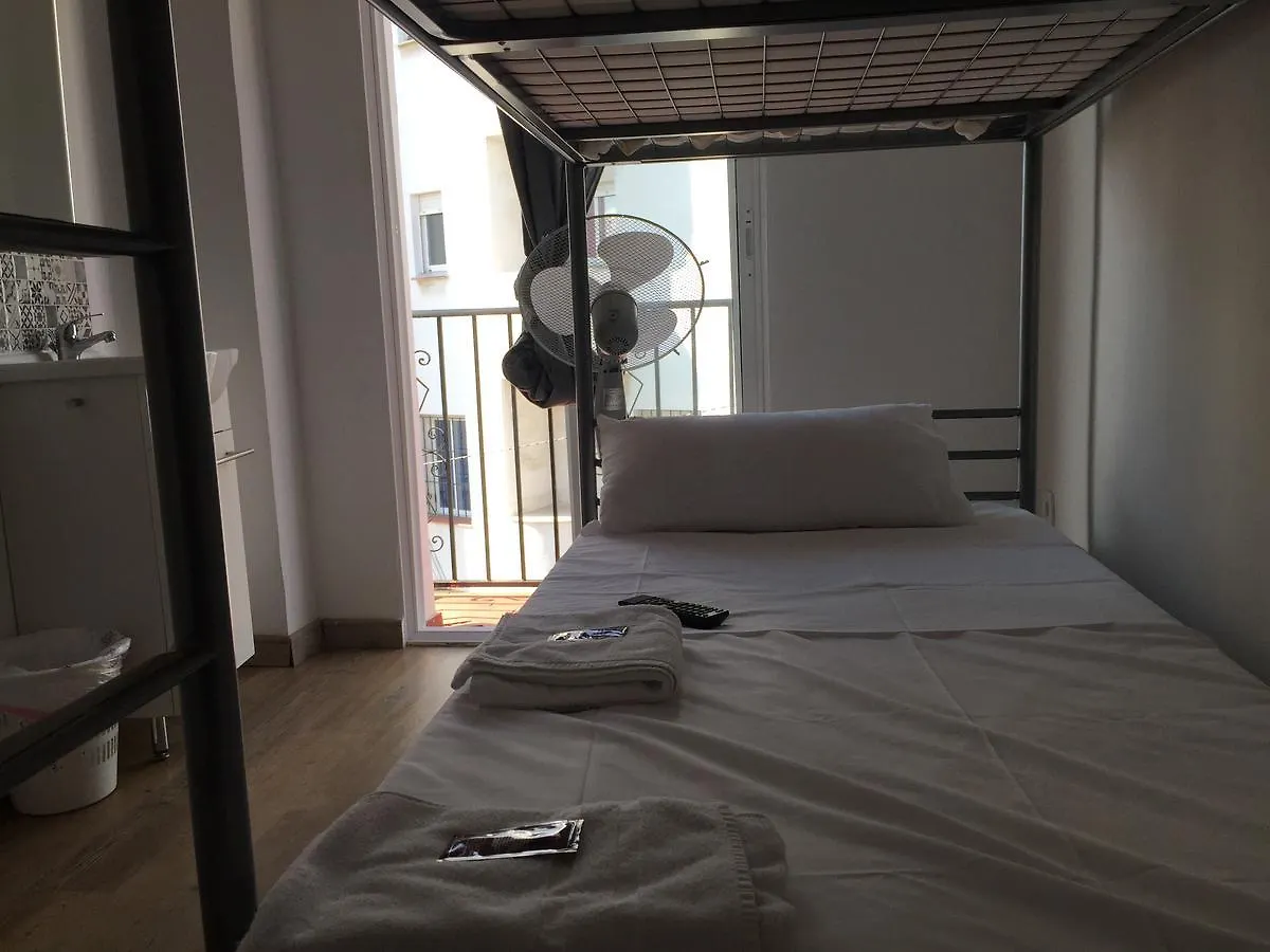 Hostel Bohemia Marbella 2*,