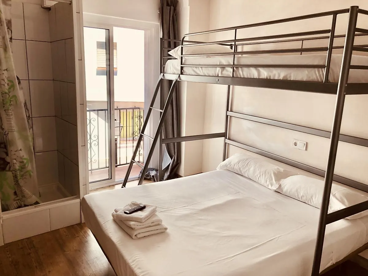 Hostel Bohemia Marbella Hotel
